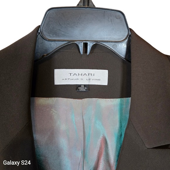 Tahari Arthur S Levine Jackets & Blazers - Tahari Arthur S. Levine Brown Blazer Size 14 Office Career Jacket‎